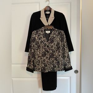 Women lined  le Suite